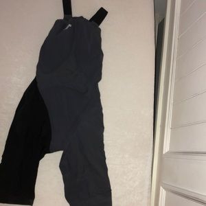 Speedo comfort straps kneeskin.